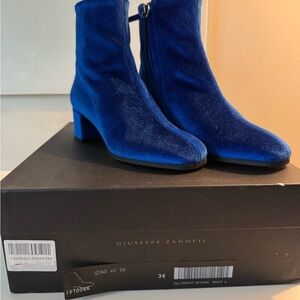 Giuseppe Zanotti Royal Blue Velvet Heeled Boots